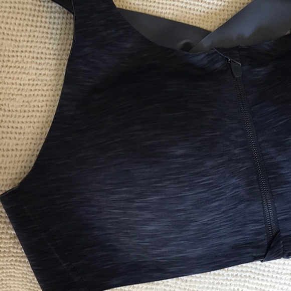 LULULEMON  Enlite Bra NWOT - Picture 3 of 8